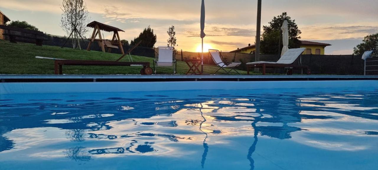 Casa Vacanza Con Piscina,Area Giochi Bambini. Santa Maria della Versa Exteriér fotografie